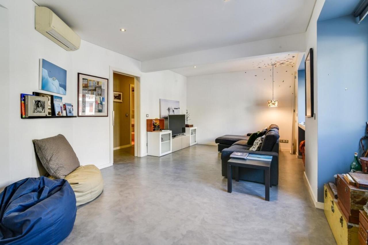 Apartamento Charming 2 Bedroom At Restelo *