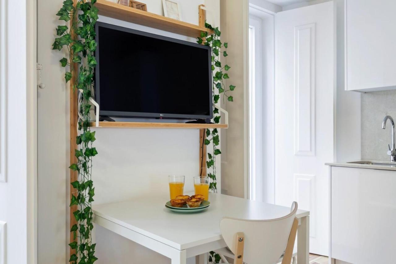 Modern 1bed Apt,sleeps4 Nr Av Almirante Reis