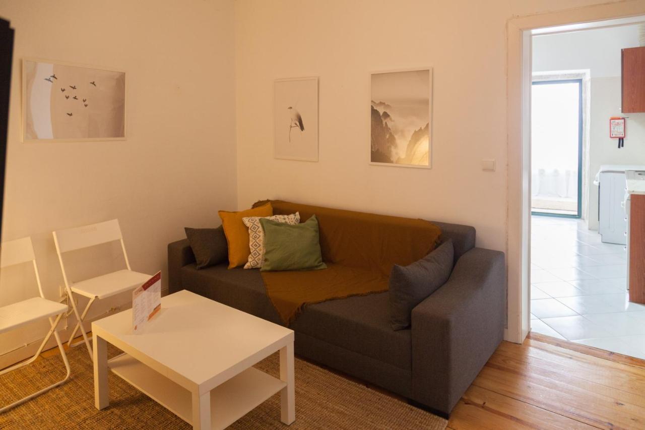 Flh - Alegria Flat At Real *
