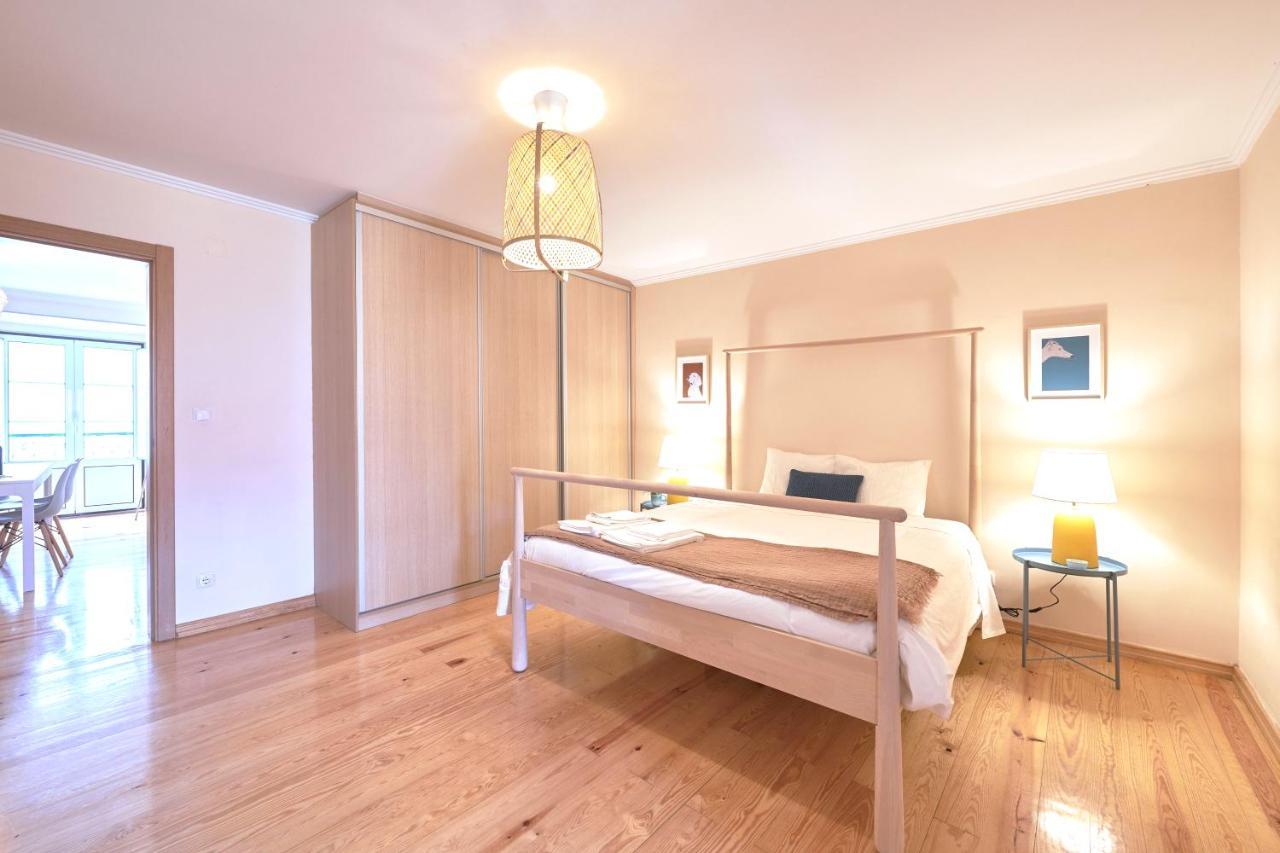 Idyllic With Amazing Courtyard, By Timecooler Apartamento *