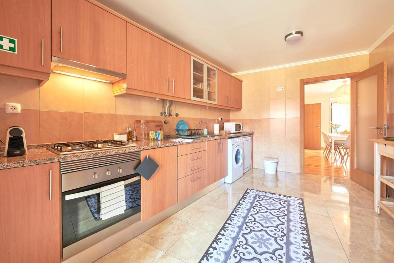 Idyllic With Amazing Courtyard, By Timecooler Apartamento