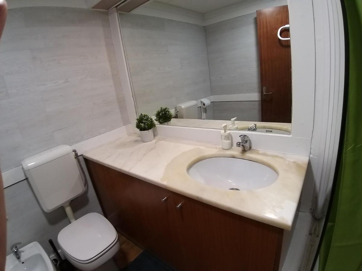 Hostal Theorynomad Al