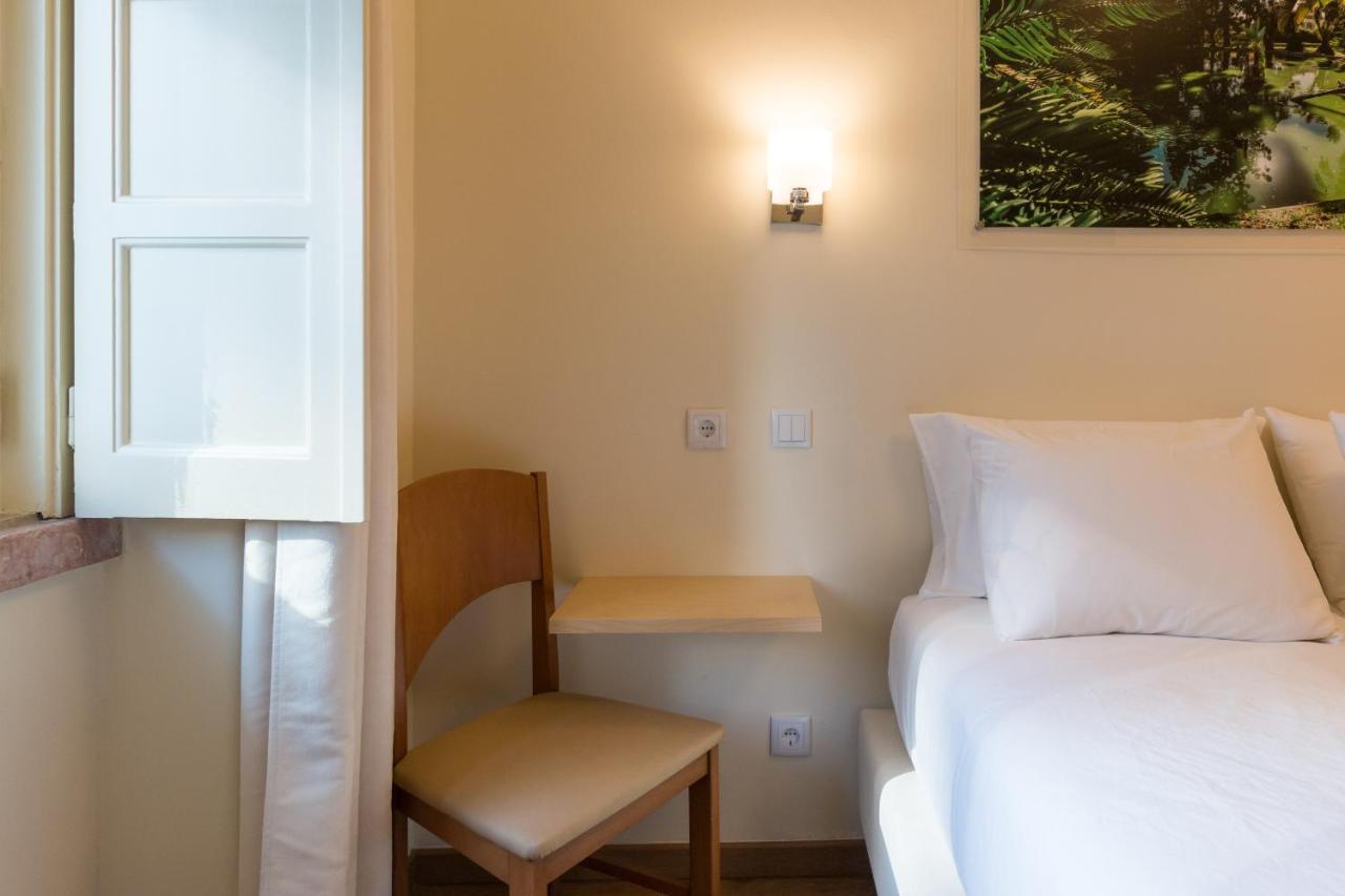 Portucale ! 3 Bedroom With Private Terrace *