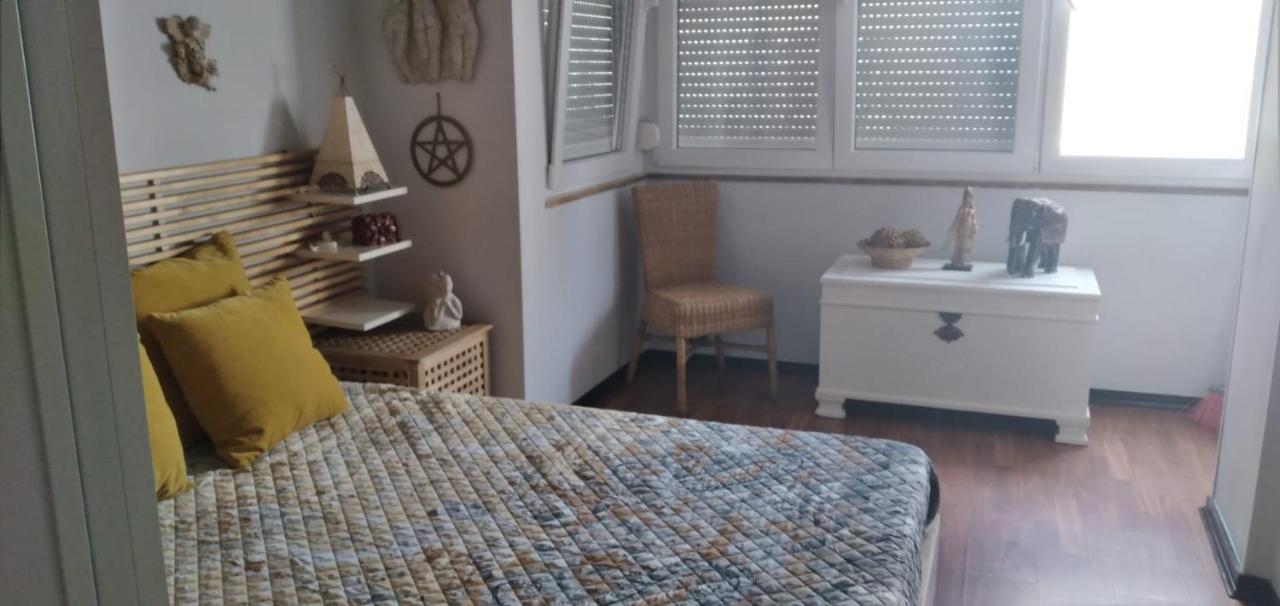 A Minha Casa De *