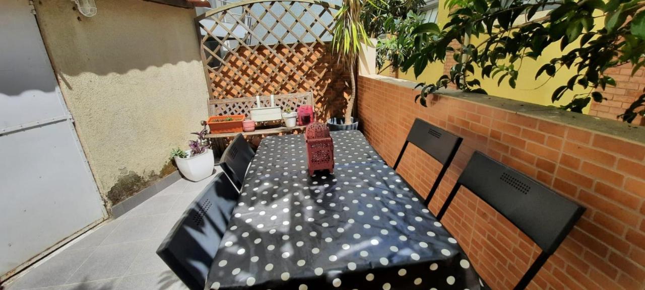 Apartamento Sunny Terrace Apt, Close To Downtown! 2 Bedroom Flat