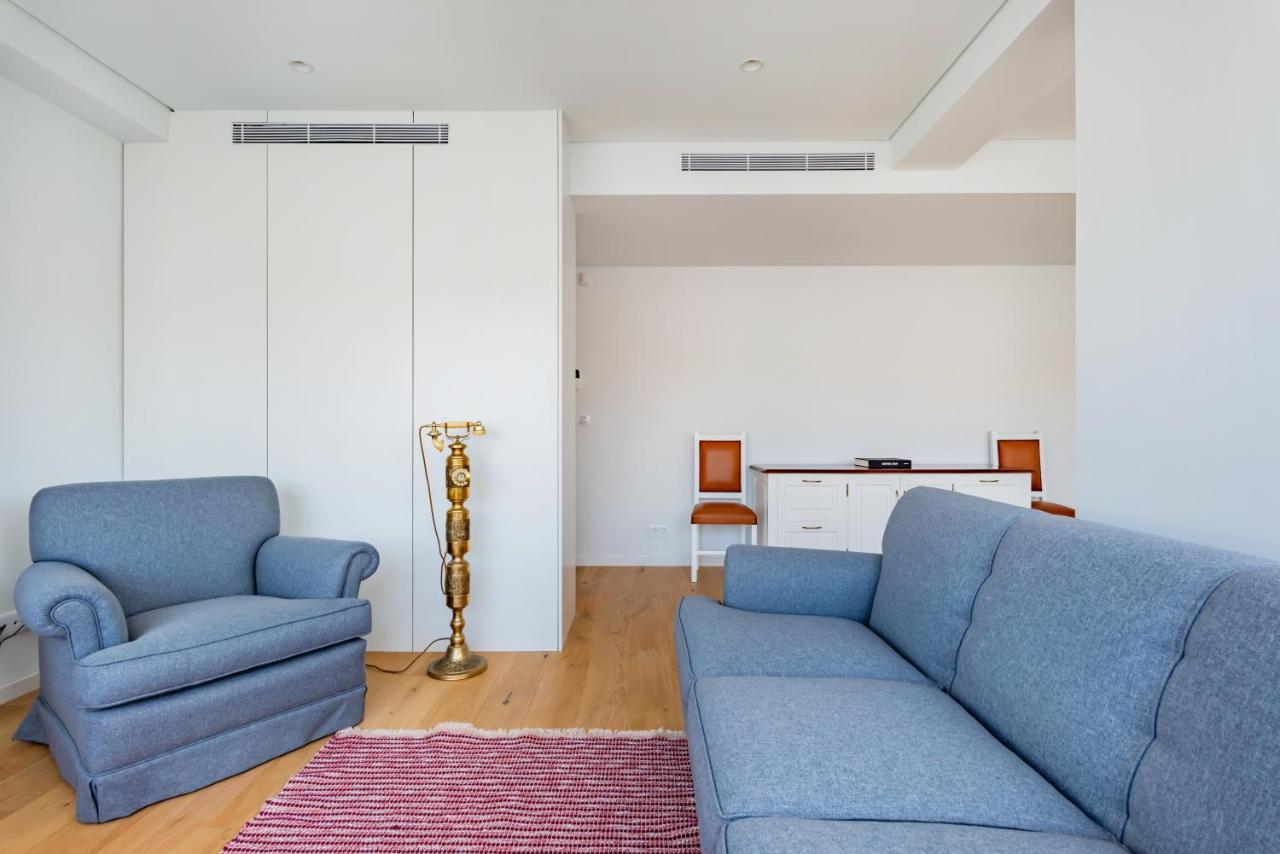 Estrela Modern Flat @ Infante Santo Lisboa