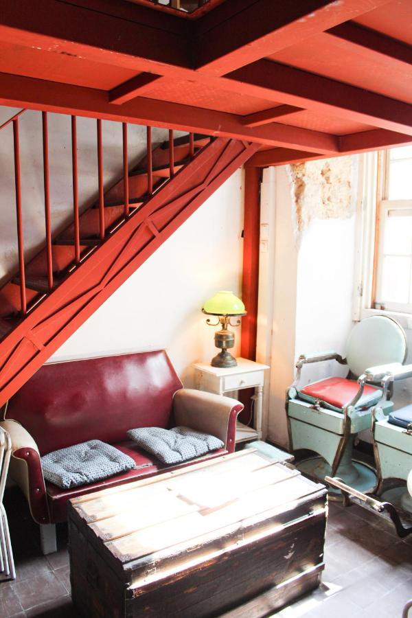 Hostel Alface Hall & Bar