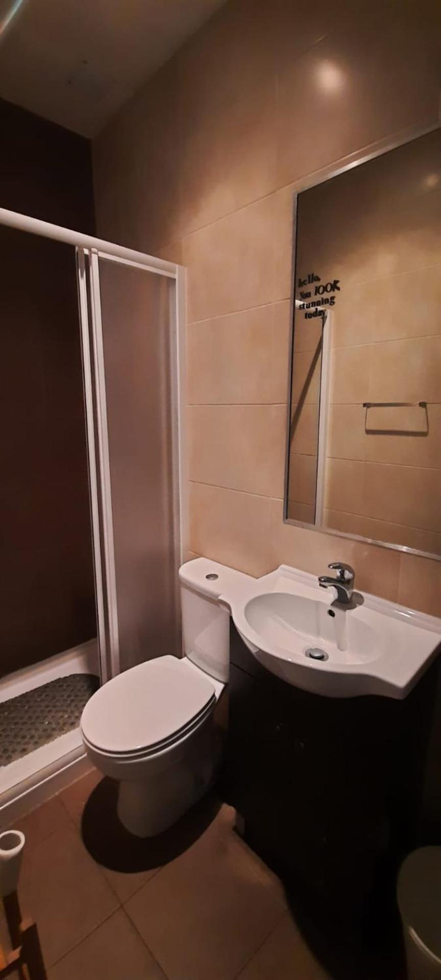 Sunny Terrace Apt, Close To Downtown! 2 Bedroom Flat Lisboa