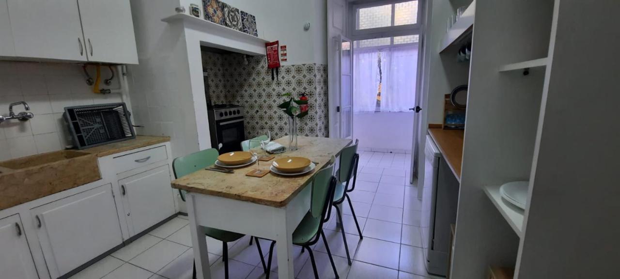 Sunny Terrace Apt, Close To Downtown! 2 Bedroom Flat Apartamento *