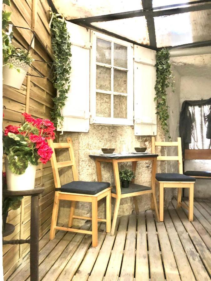 Now Bastidor Jovial Hostal *
