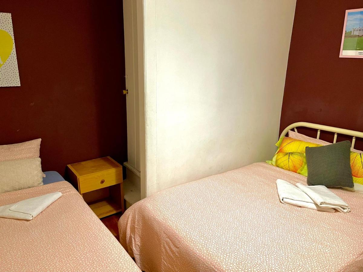 Hostel Asian Everest House Lisbon