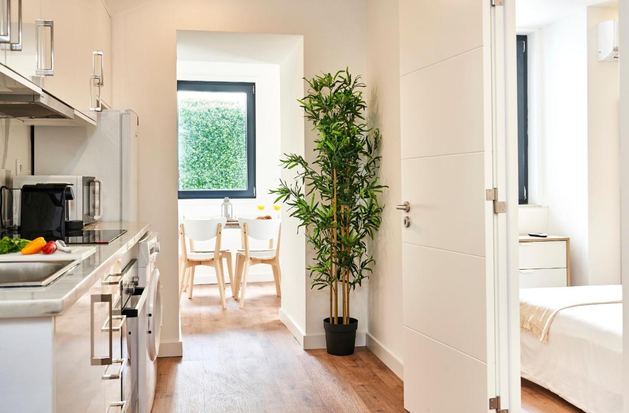 Apartment Altido Modern In Lapa, Nearby Iseg Lisbon