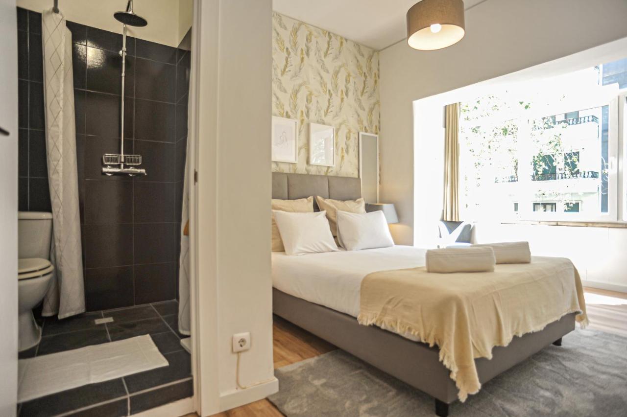 Pensión Marques De Pombal - 8 Bedroom *