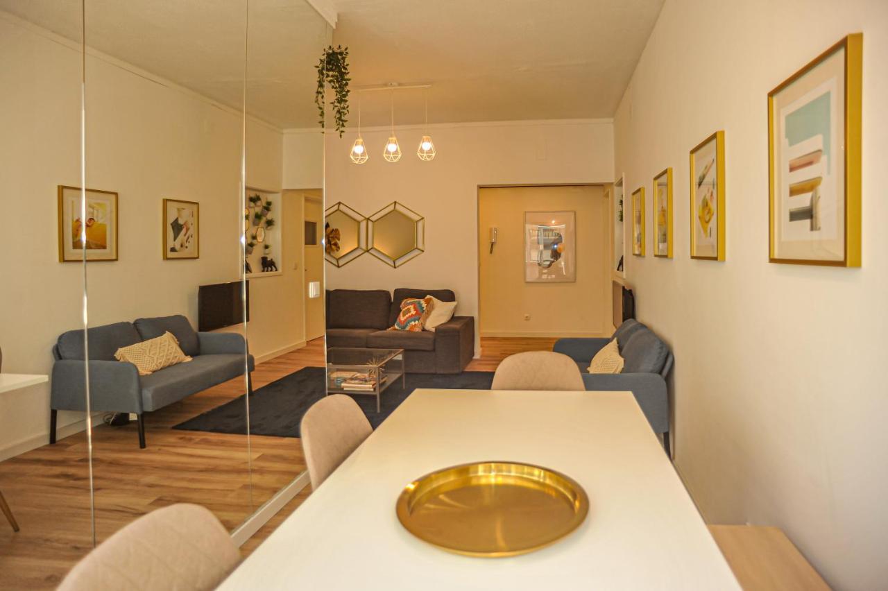 Marques De Pombal - 8 Bedroom Pensión *