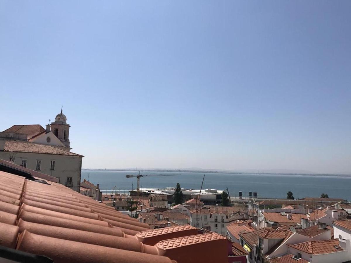 Alarco - Alfama River Loft - 55753 Al