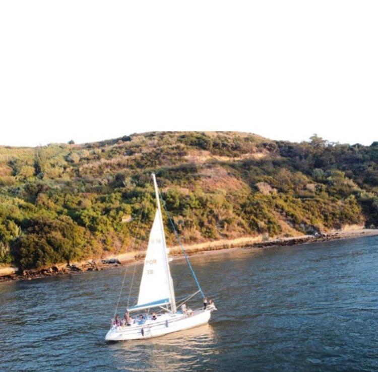 Veleiro Oceanico De 12 M Hotel en barco Lisboa