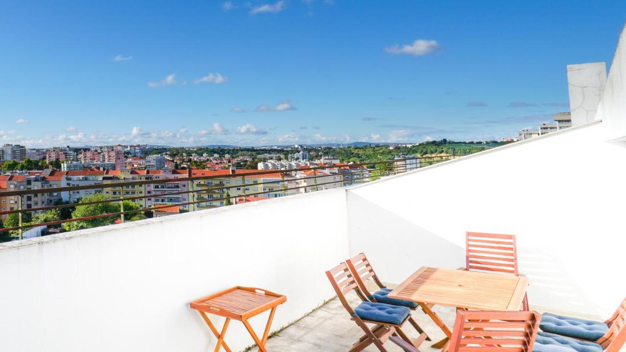 Apartment Places - Rooftop *