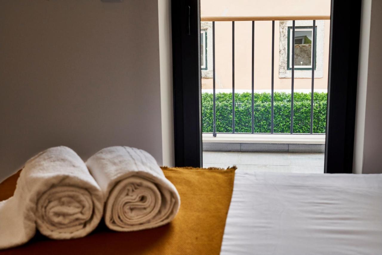 Apartment Altido Modern In Lapa, Nearby Iseg Lisbon