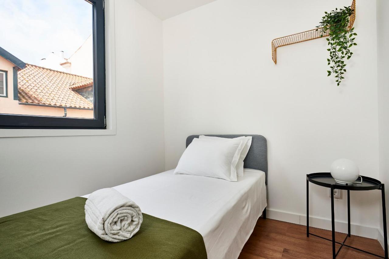 Apartment Altido Modern In Lapa, Nearby Iseg Lisbon