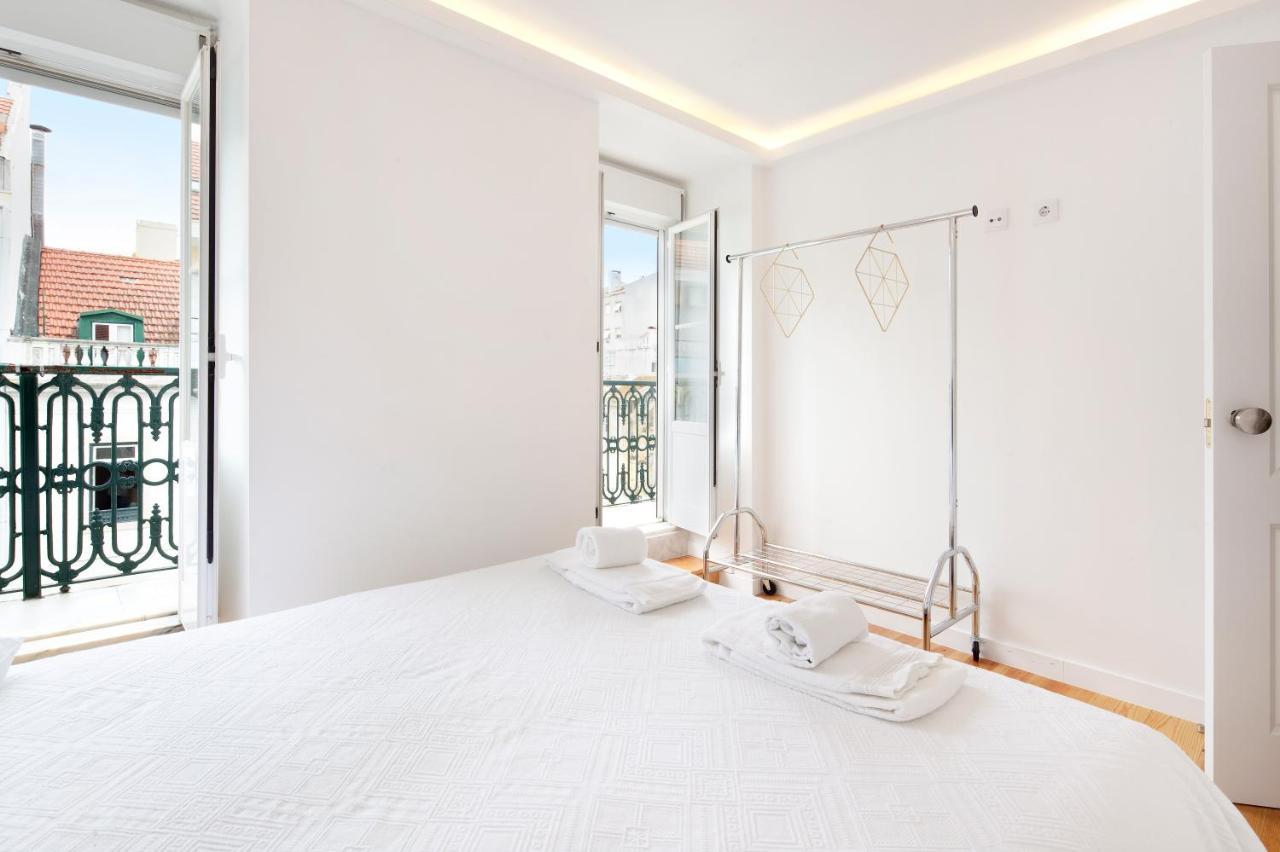 Cosy In Alcantara -