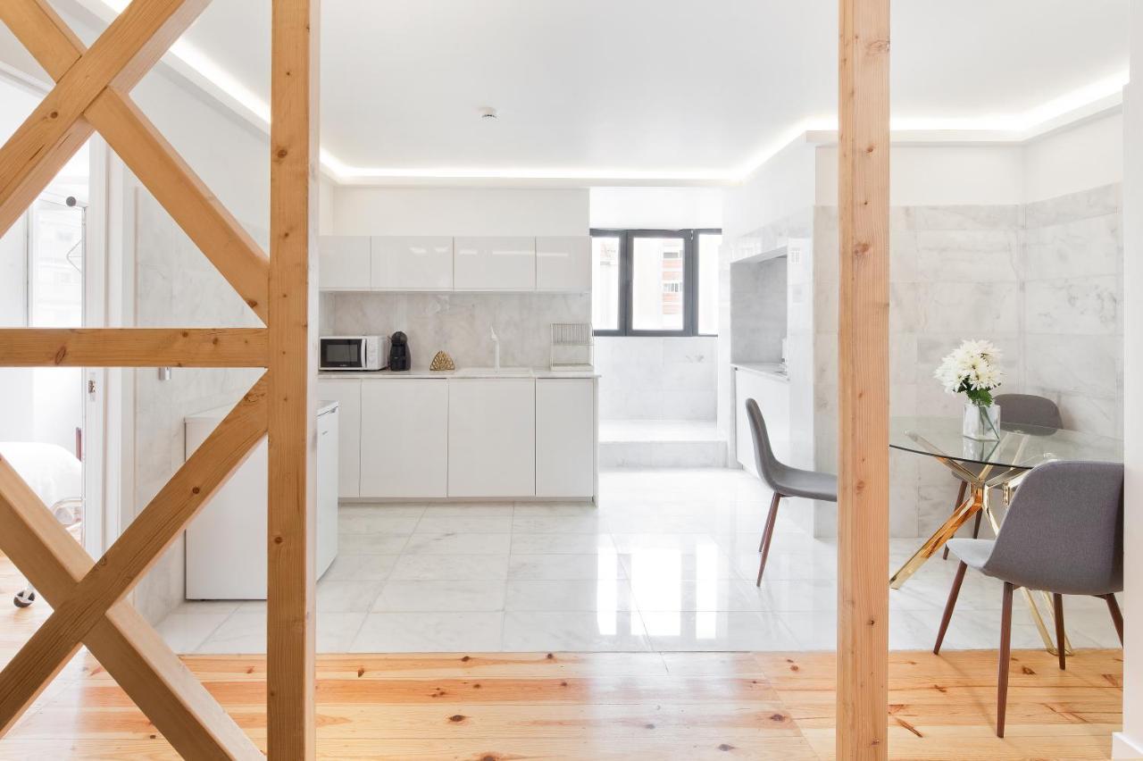 Cosy In Alcantara -