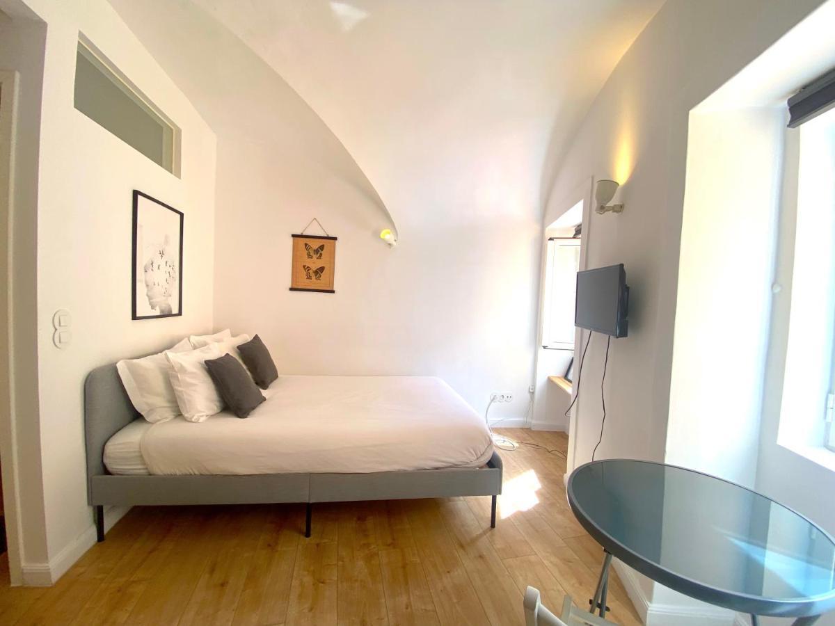 Hideaway Ii - Peaceful Urban Escape Apartment