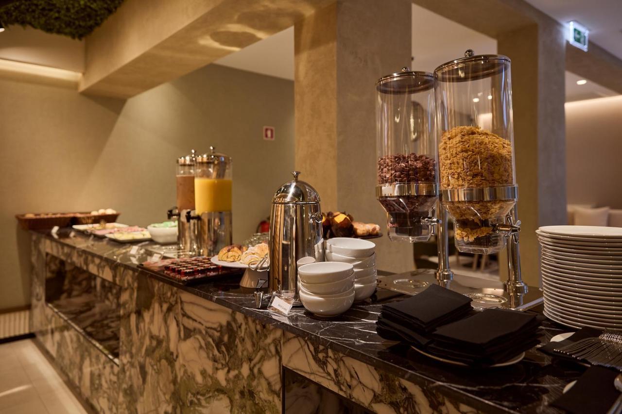 Omid Saldanha Hotel Lisboa