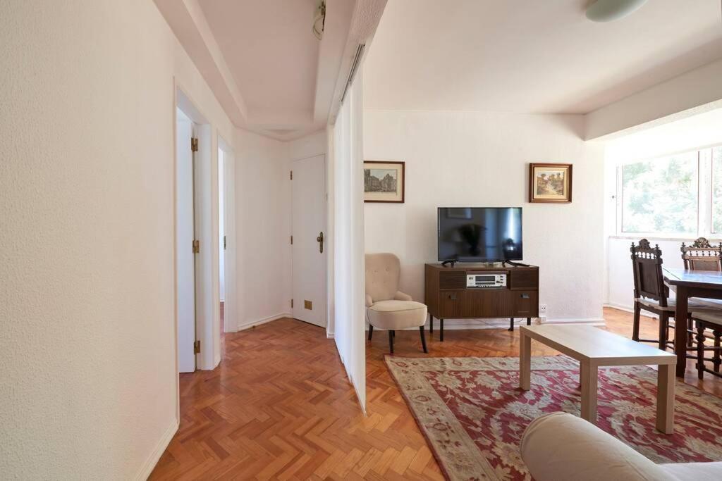 Apartment Sofimar Airport *
