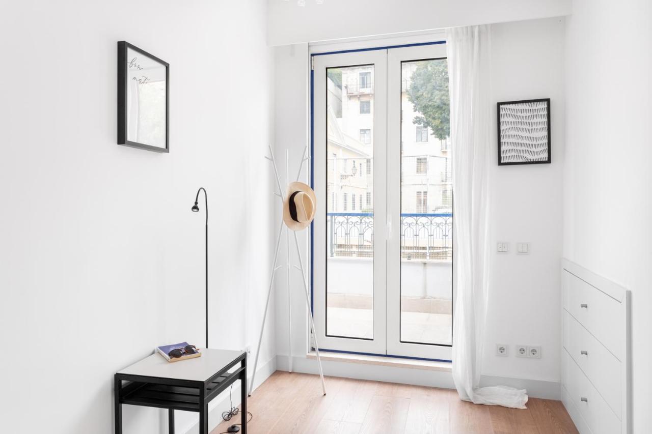 Apartamento Joivy Modern Flat With River View Near Bica Elevator *