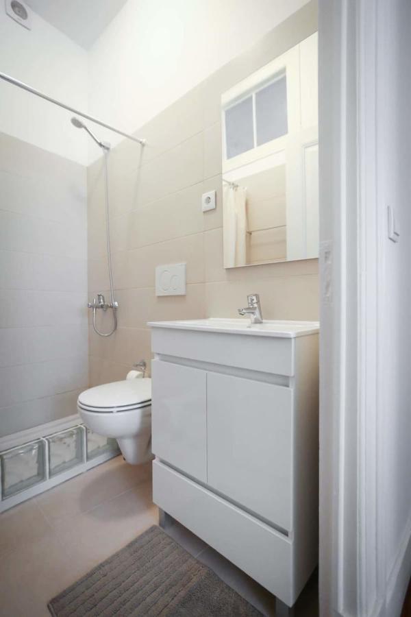 Guestready - Hygge-style In Historical Graca Apartamento