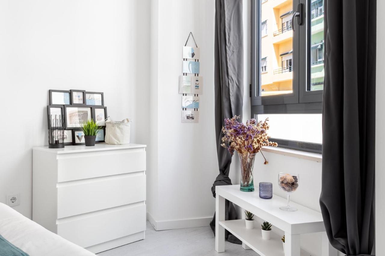 Altido Stylish Arroios Apartments, 20 Min To Centre * Lisboa