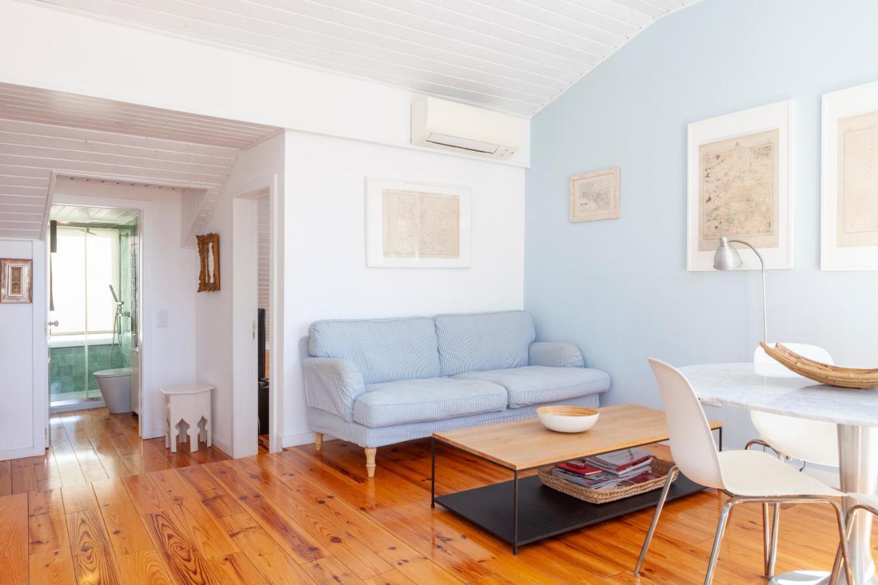 Apartamento Alfama Stunning River And Historic Views 2bedrooms & 2bathrooms Ac Balcony 18th Century Building Lisboa
