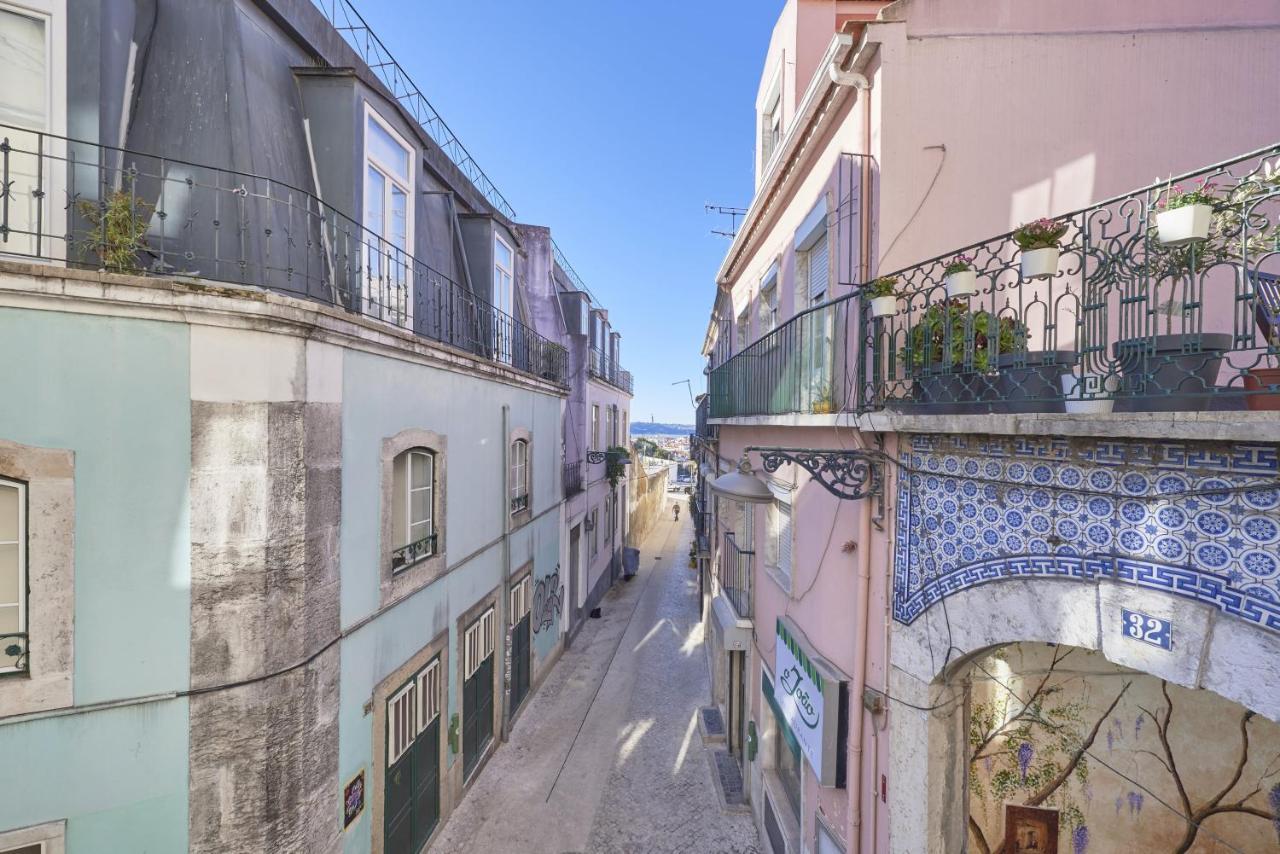 Amazing Terrace And Riverview In Historical Apartamento *