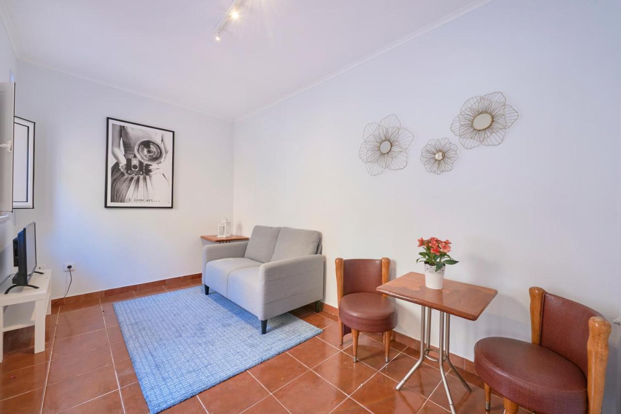 Amazing Terrace And Riverview In Historical * Lisboa