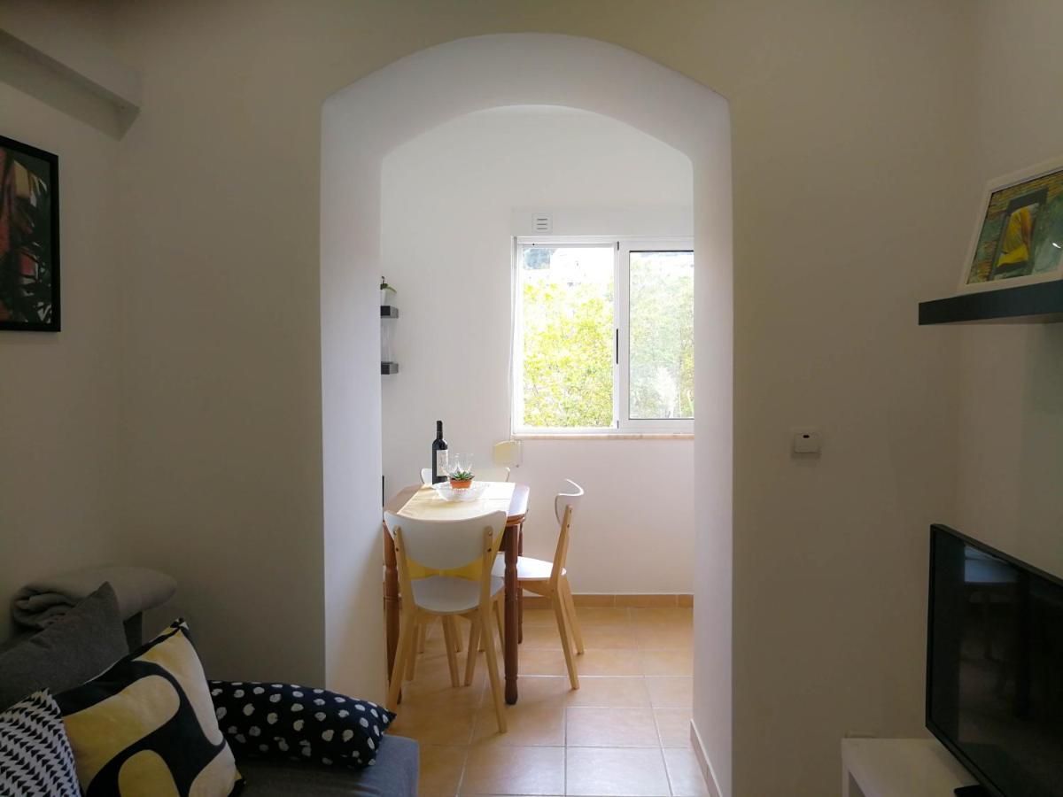 Comfort And Quiet Apartment Lisbon