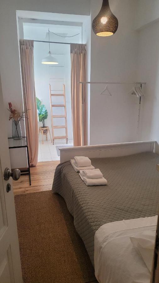 Casa de hóspedes Tiny With Private Bathroom - Bairro Alto Lisboa