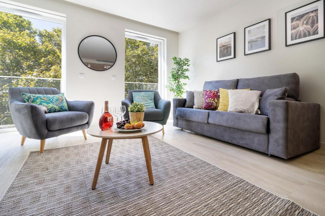 Modern & Stylish In Av. Da Liberdade By Lovelystay Apartamento *