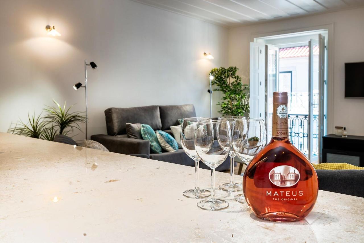 Apartamento Stunning 2bdr In Chiado By Lovelystay Lisboa