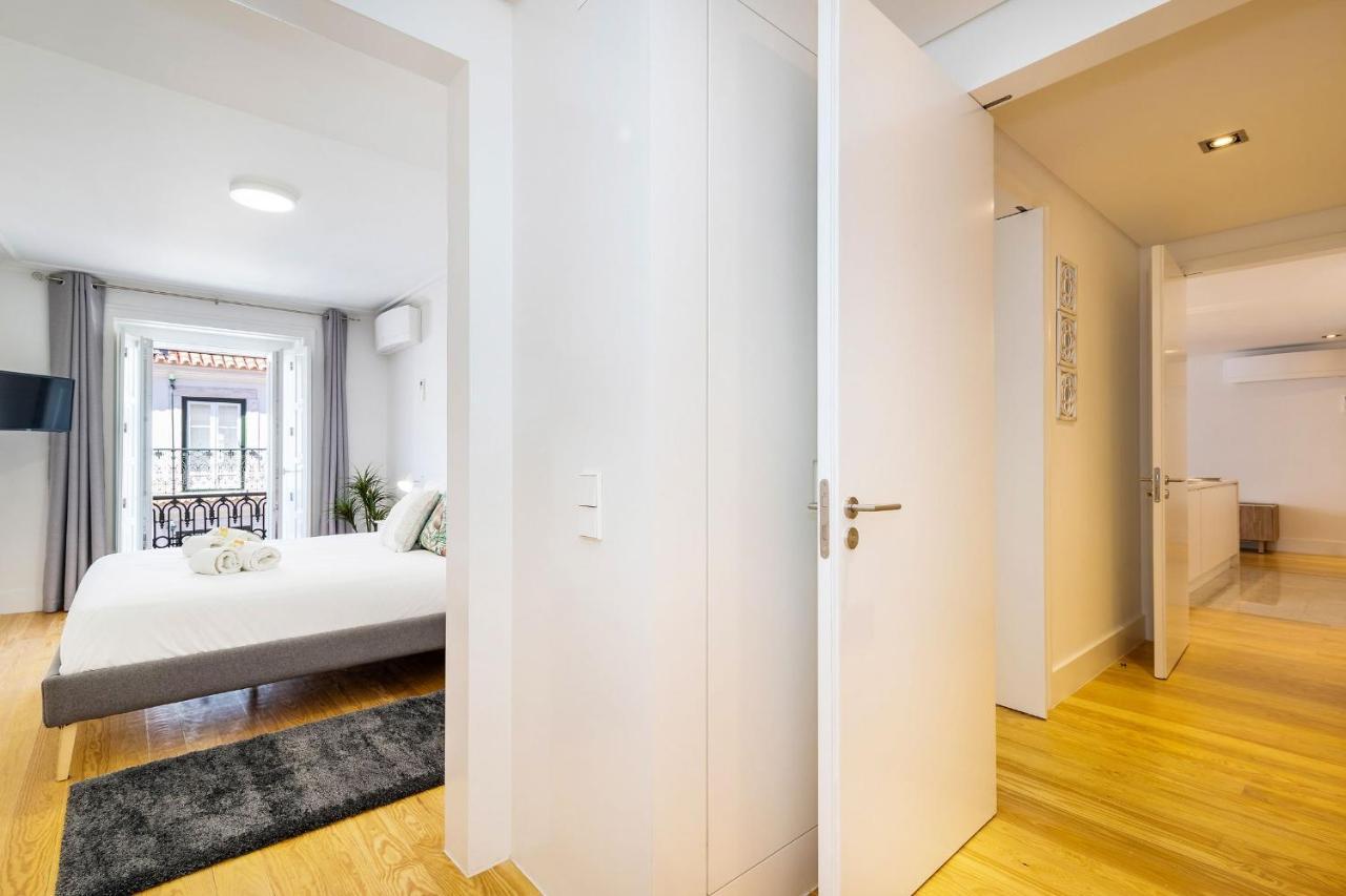 Stunning 2bdr In Chiado By Lovelystay Apartamento *