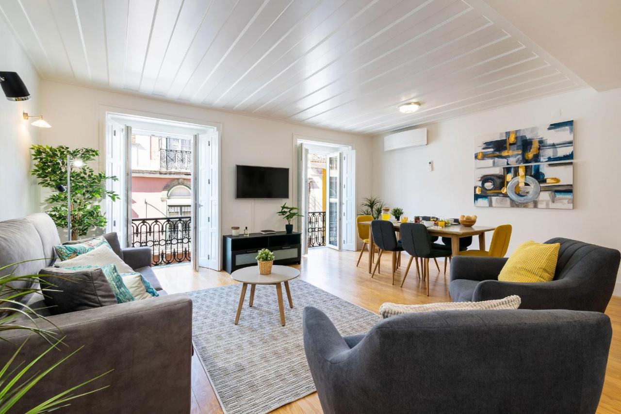 Apartamento Stunning 2bdr In Chiado By Lovelystay