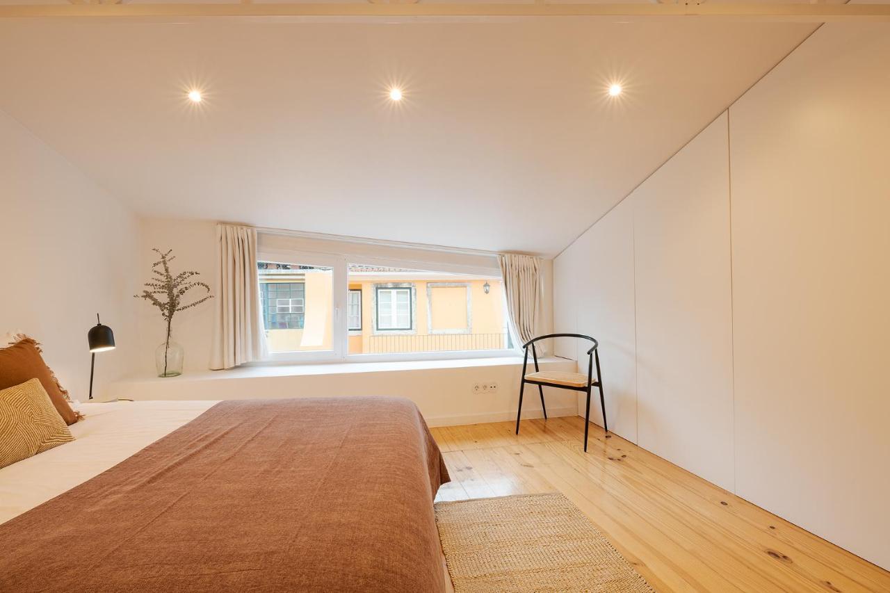 The Yellow House Spacious Duplex In Prazeres District Apartamento *