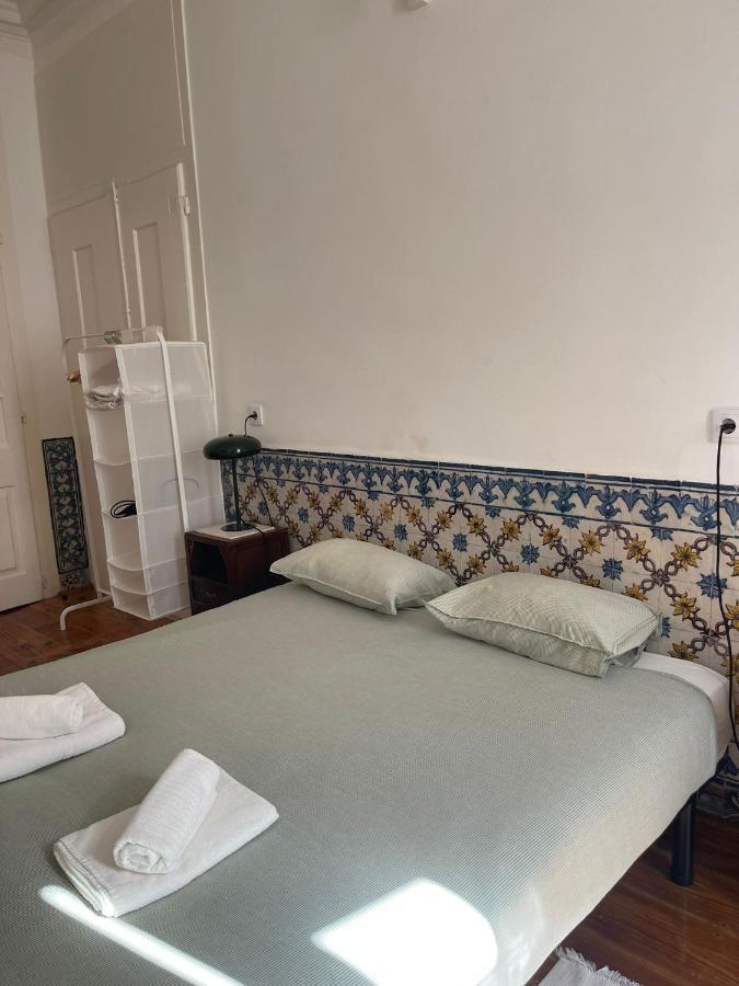 Alojamento de Acomodação e Pequeno-almoço Azulejos Cais Sodre Lisboa