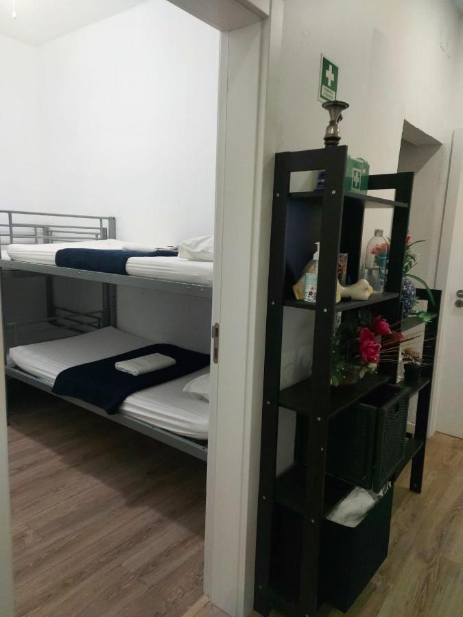 D&n Hospedagem-almirante Lisboa