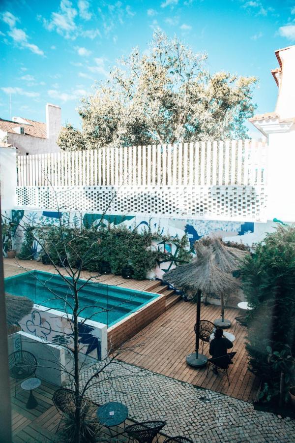 Selina Secret Garden Hostal *