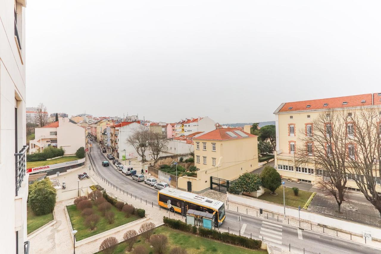 Portucale ! Modern With Garage Lisbon