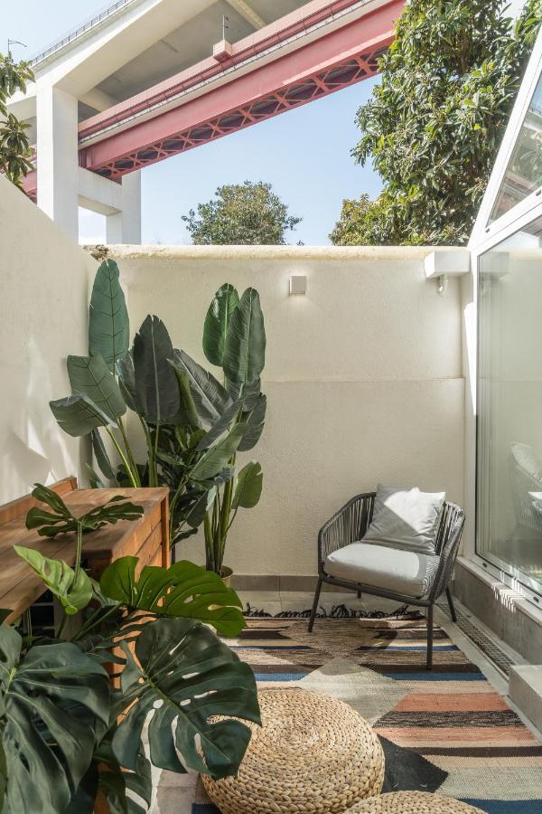 Apartment Casa Boma - Sophisticated With Private Terrace - Alcantara Vi Lisbon