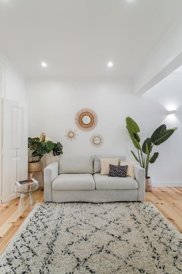 Casa Boma - Sophisticated With Private Terrace - Alcantara Vi Apartment Lisbon