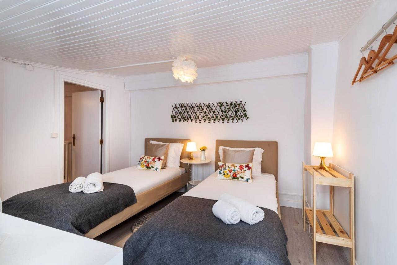 Urban & Trendy Duplex Close To Lx Factory By Trip2portugal Lisboa