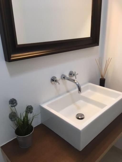 Homestay Charming Private Wc & Balcony *
