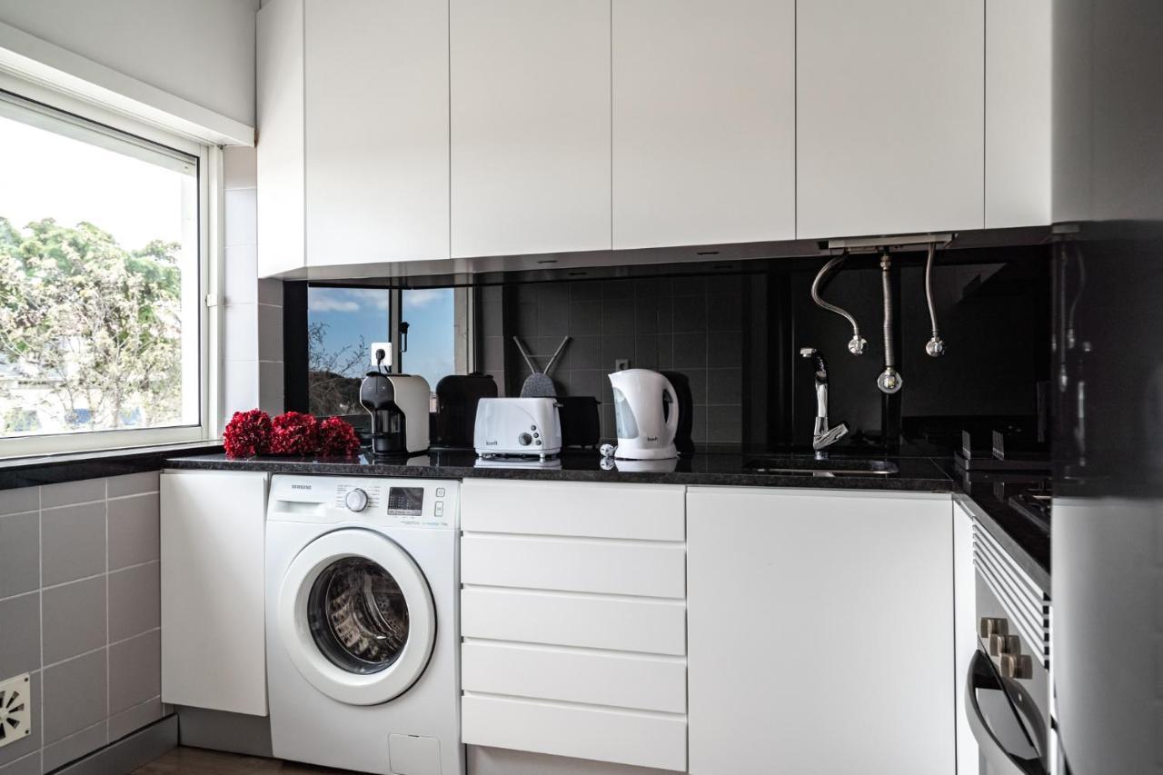 Akicity Penha Ebony